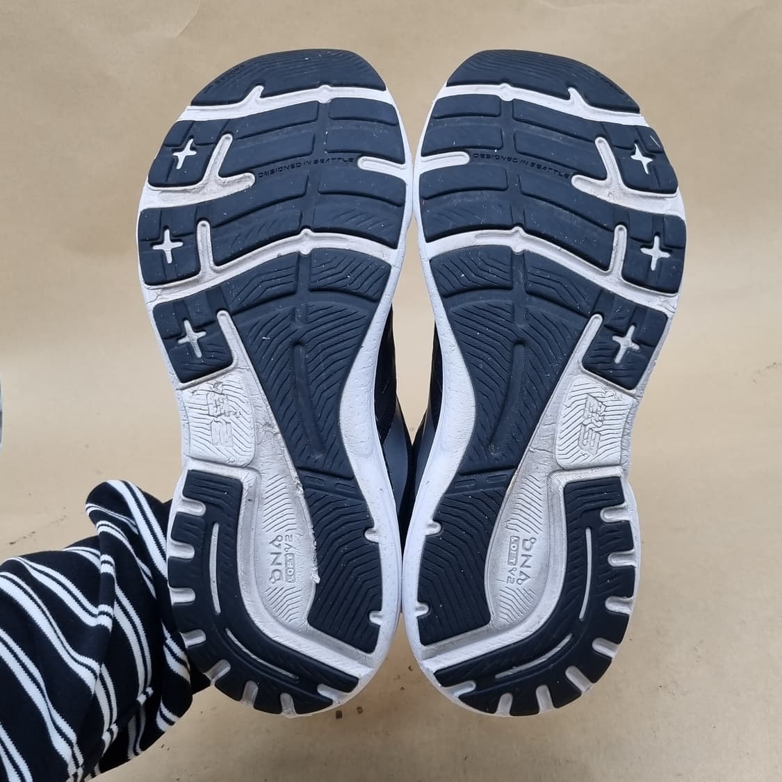 브룩스 아드레날린 GTS 남성운동화280 상품이미지3