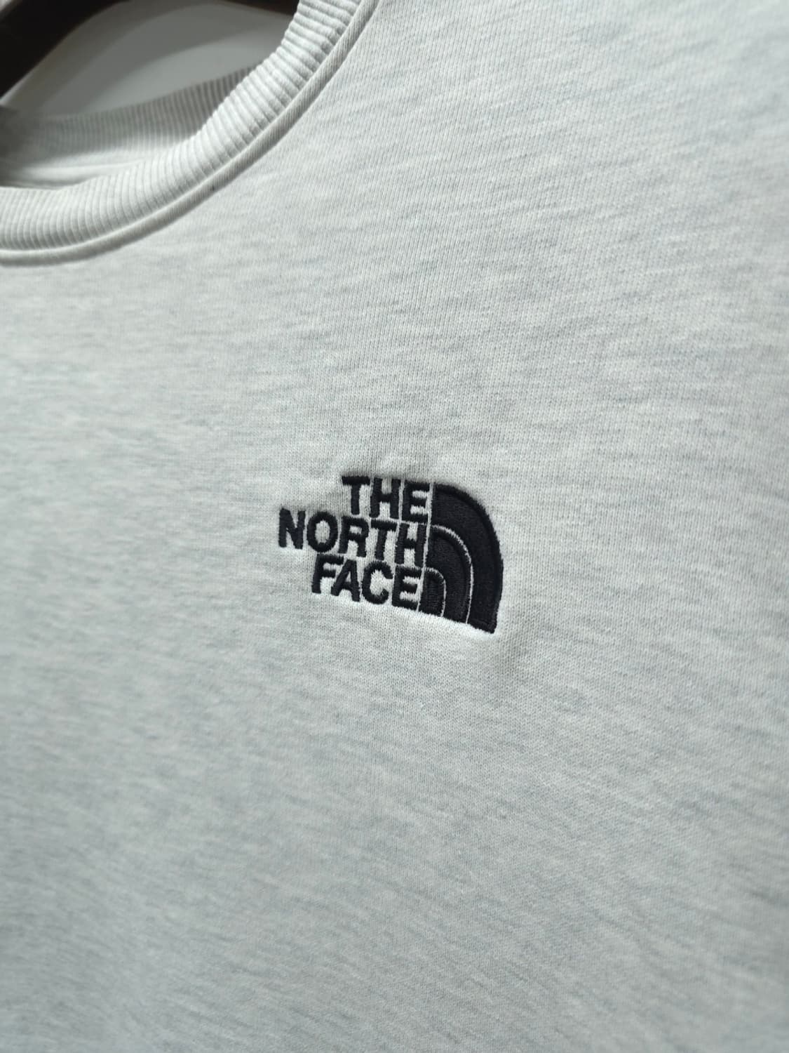 노스페이스 화이트멜란지 맨투맨 ( 남성100) 상품이미지4