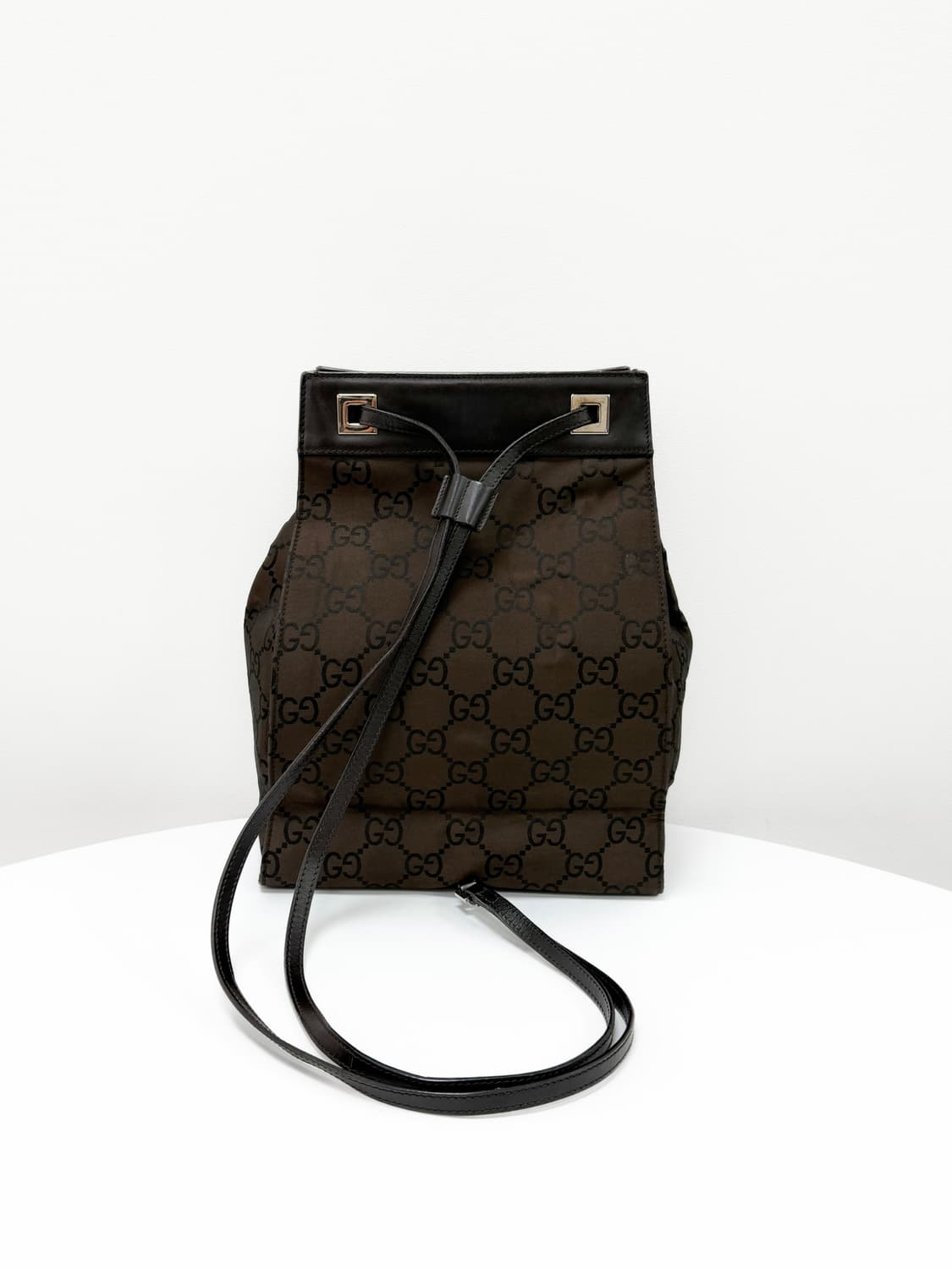 구찌 GG 나일론 레더 트리밍 원 숄더 백팩 상품이미지5