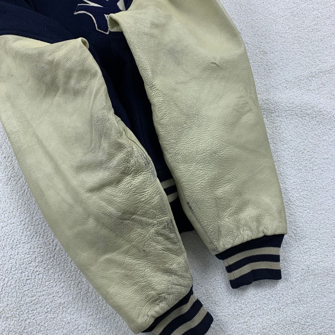 American Pastimes 뉴욕 양키스 레더암 울 바시티 자켓 상품이미지6