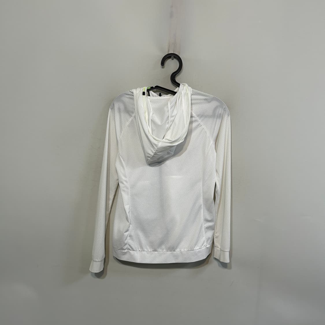 데상트 여성 기능성 메쉬 후드 집업 자켓 85 상품이미지2