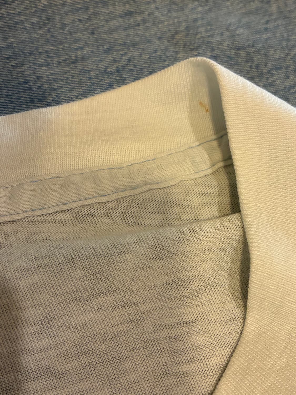 1983 BRIDGEPORT YMCA Invitational V-Neck 상품이미지10