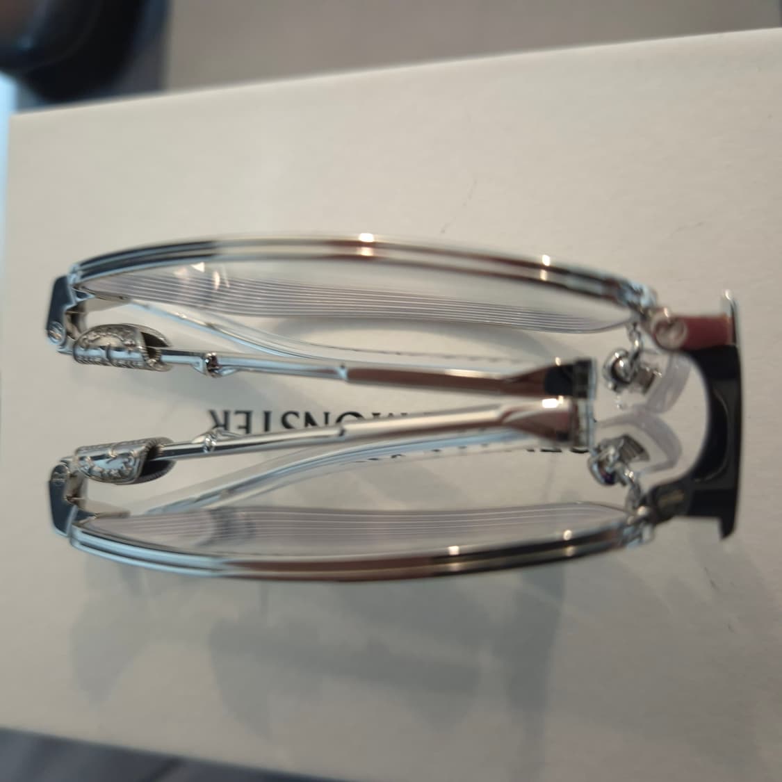 젠틀몬스터 타스02 풀박스 상품이미지3