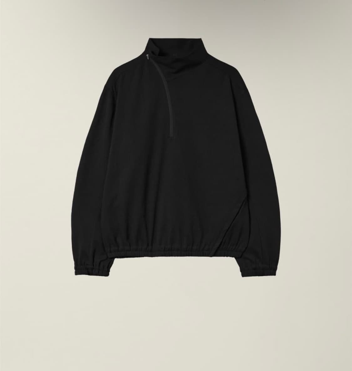 ee 누마레 커브드 하프 집업 팝니다 상품이미지1