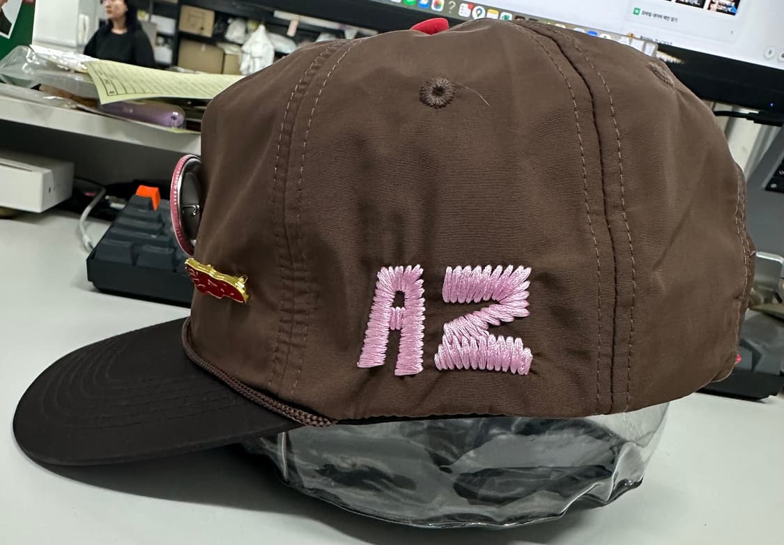 alex zono 알렉스 조노 뱃지 모자 상품이미지5