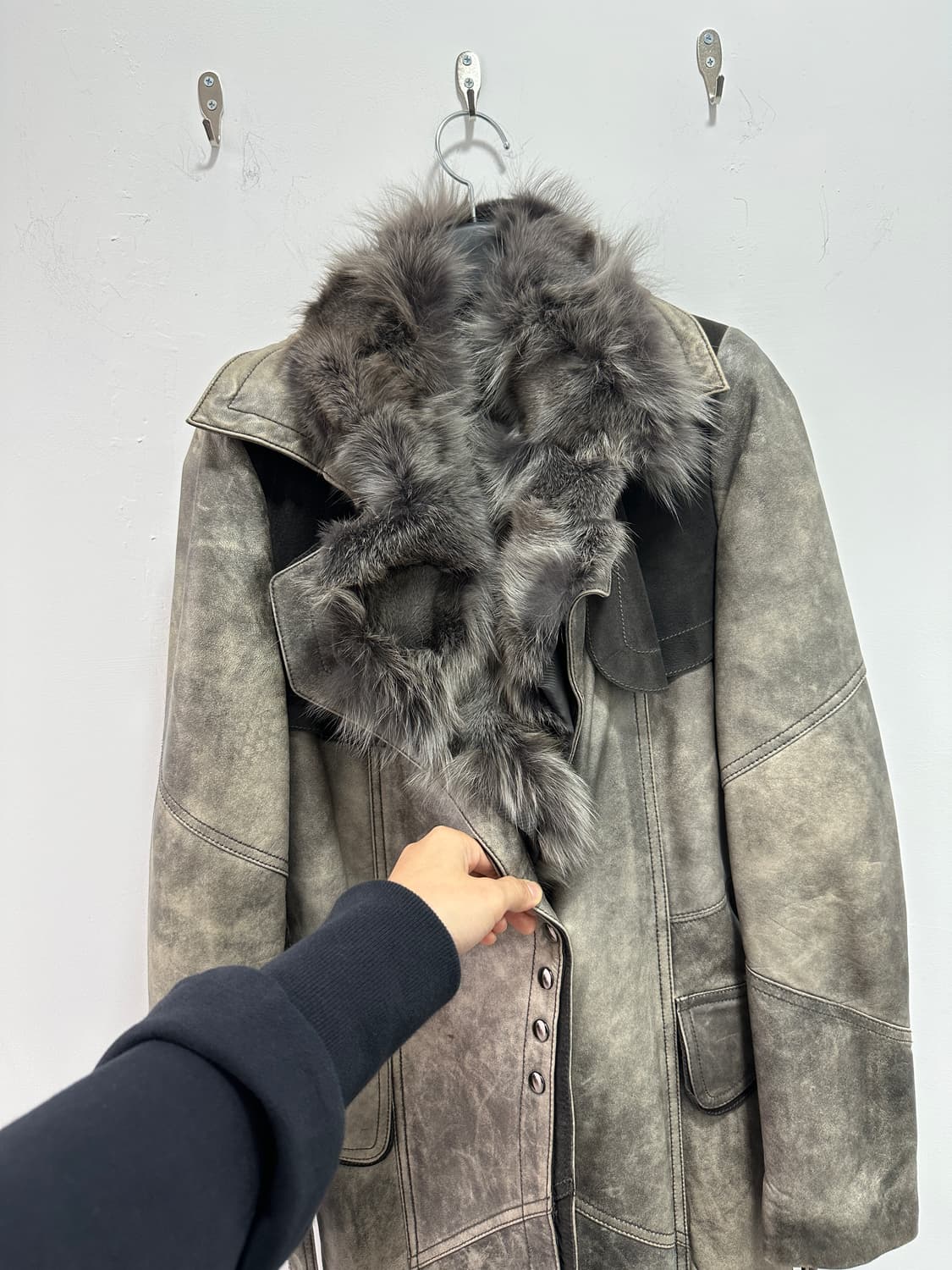 Fox fur trimming leather jacket 상품이미지5