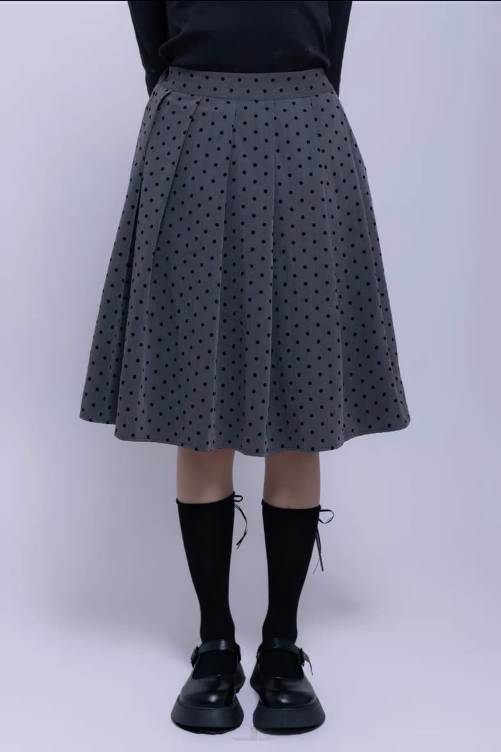 나이엔 플리츠 미디스커트 그레이 상품이미지1