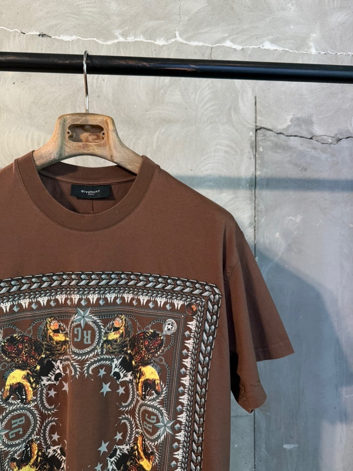 지방시 티셔츠 100 상품이미지3