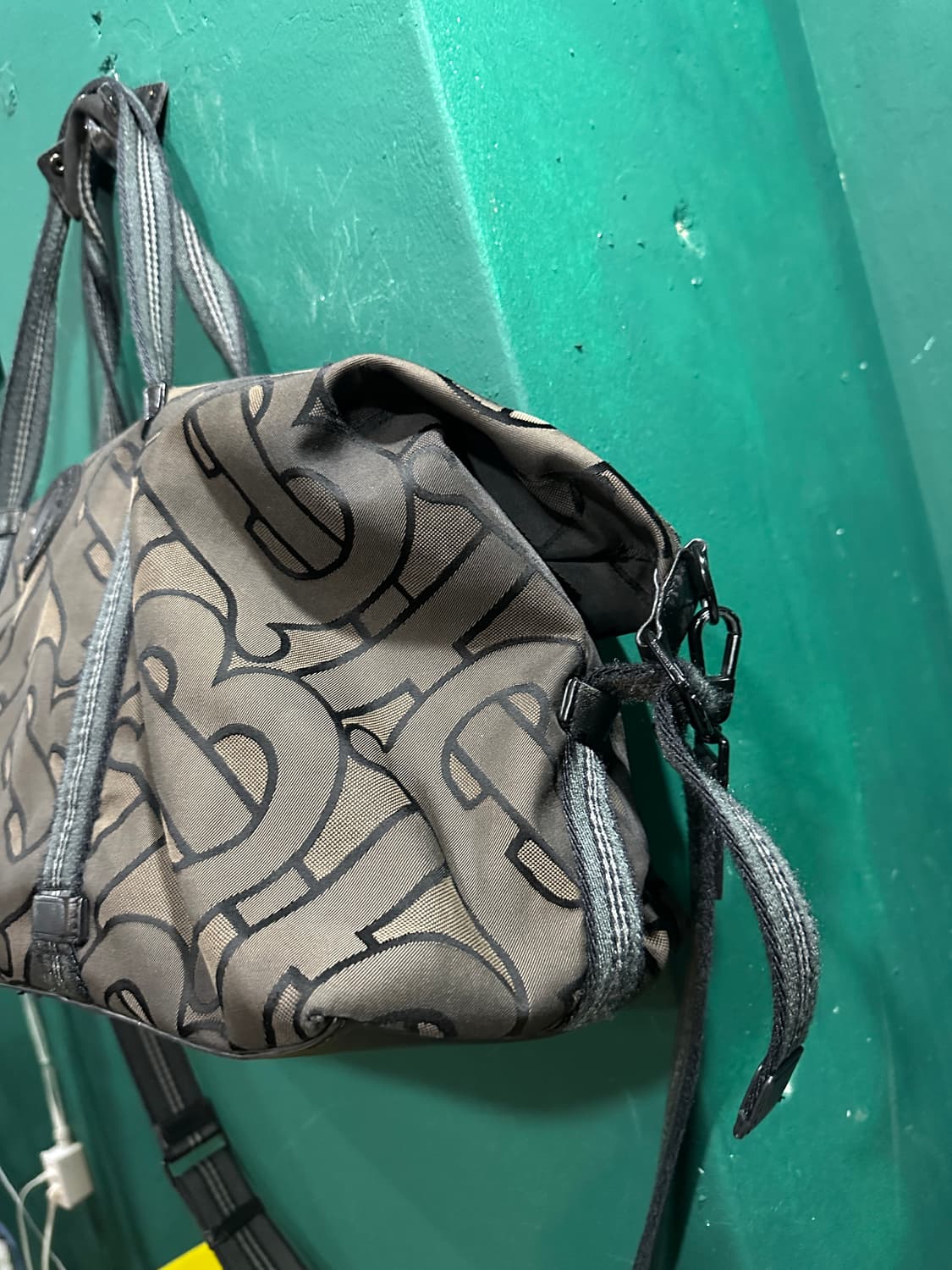 버버리 보스턴백 상품이미지2