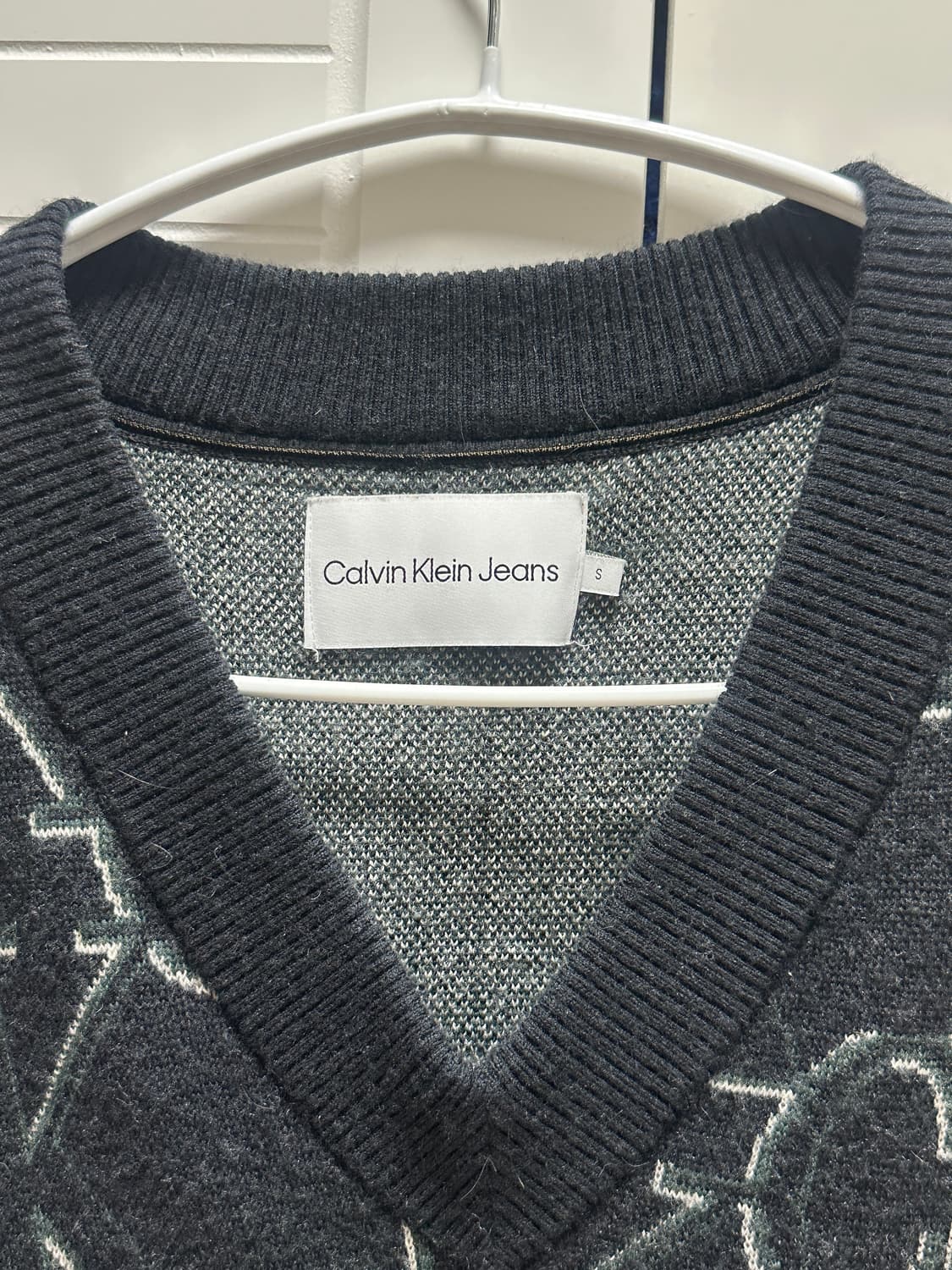 켈빈클라인 니트 조끼 상품이미지2