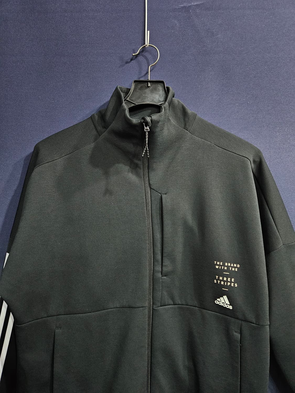 아디다스 삼선 블랙차콜 남성 105 져지 집업자켓  상품이미지7