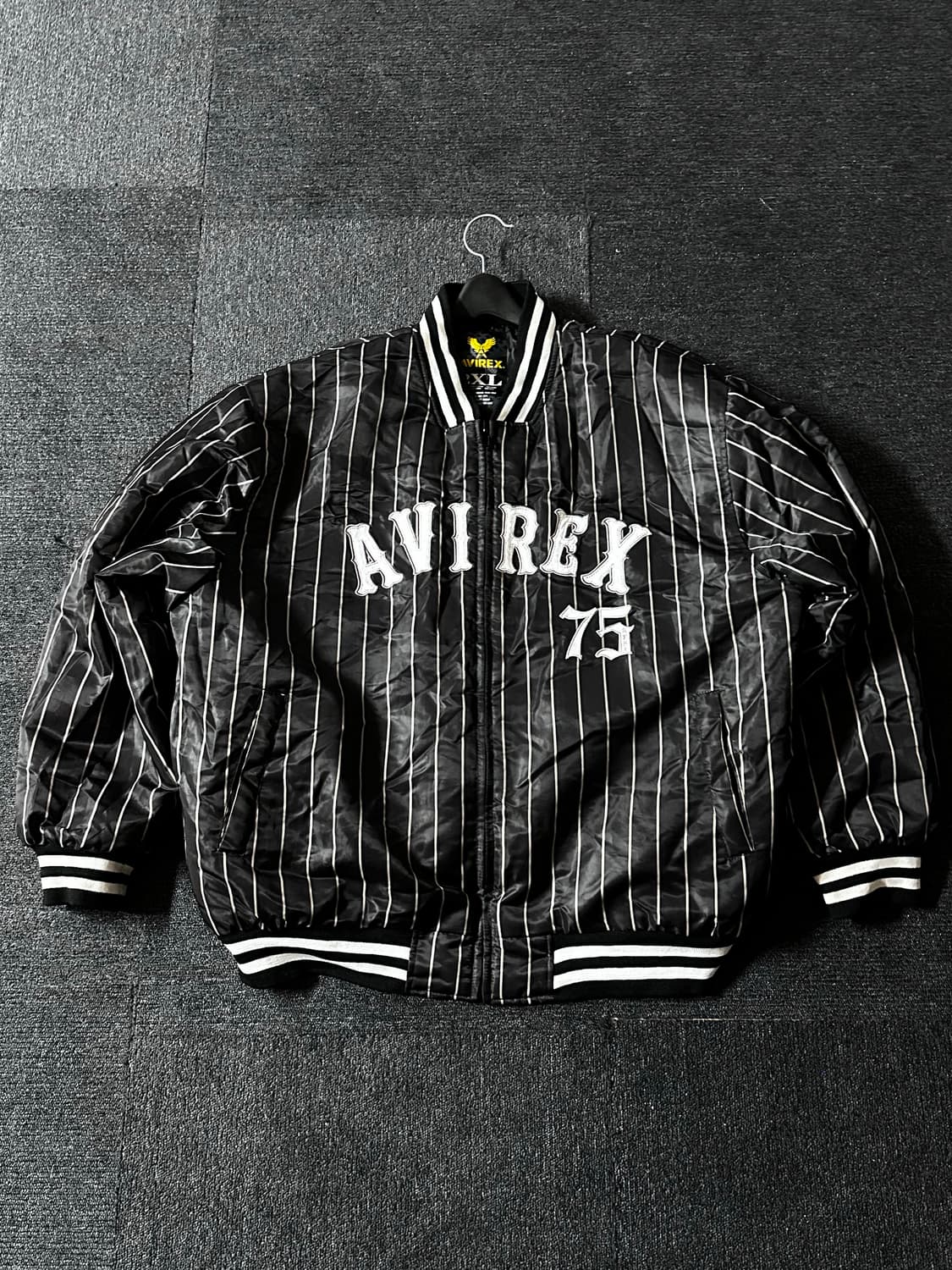 AVIREX 75 아비렉스 핀스트라이프 베이스볼 사틴 바시티 자켓 상품이미지1