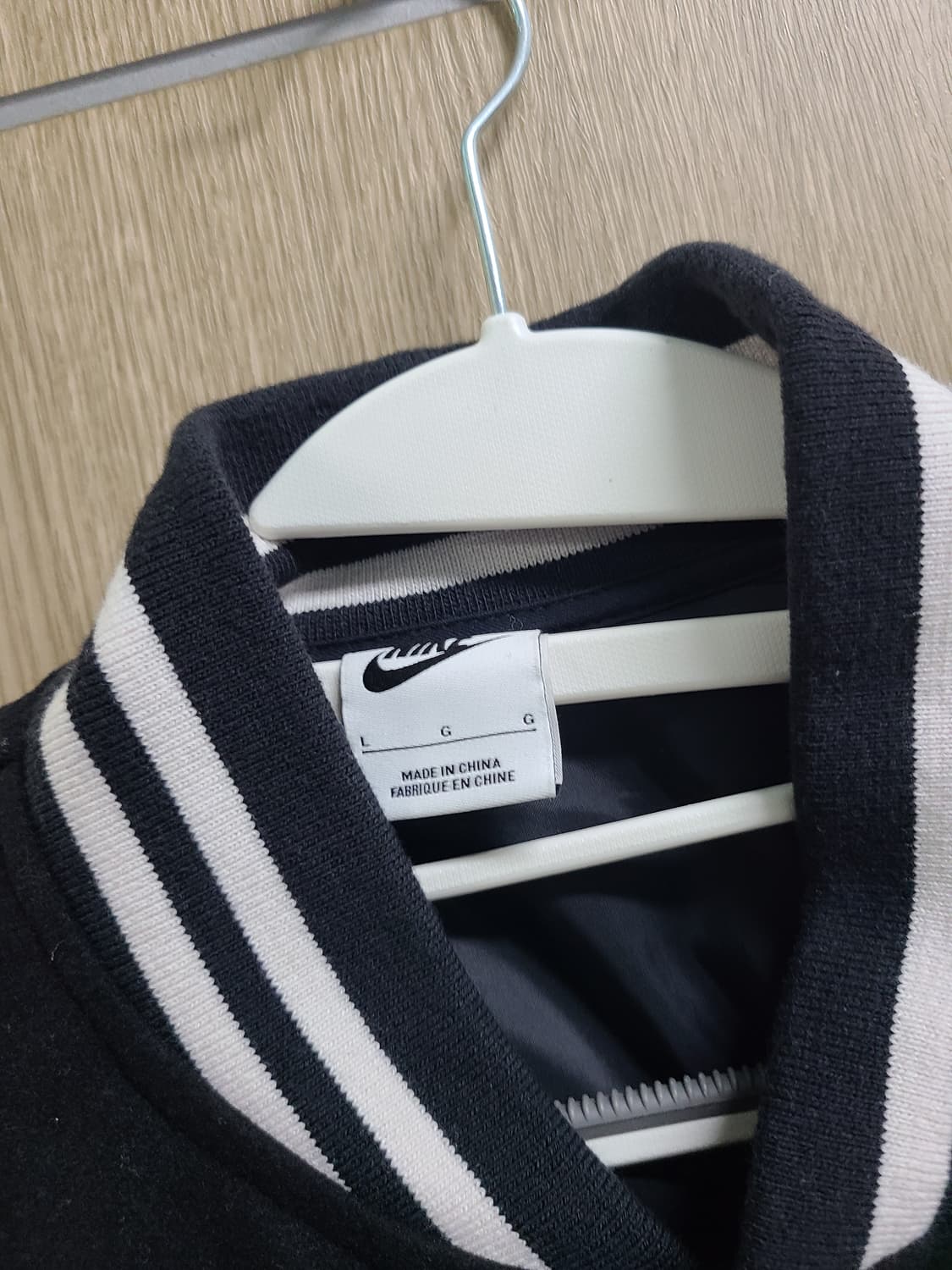 나이키 어센틱 바시티 자켓 상품이미지3