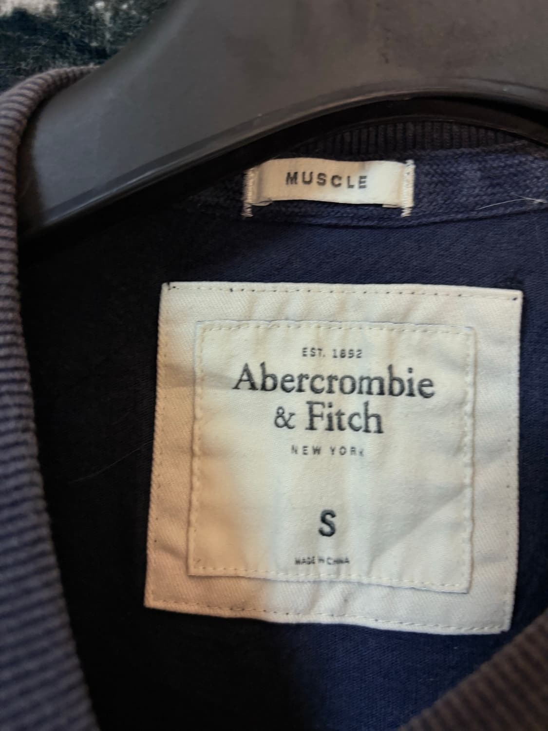 Abercrombie half t-shirt  상품이미지2