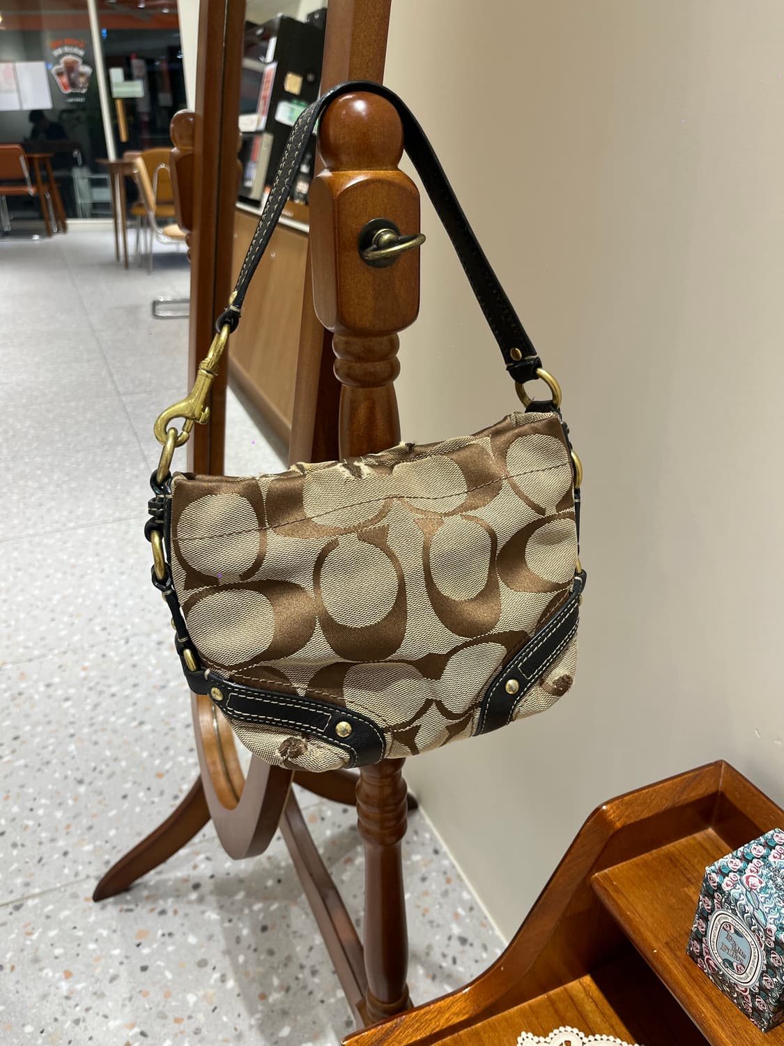 Coach Mini Square Bag 상품이미지7