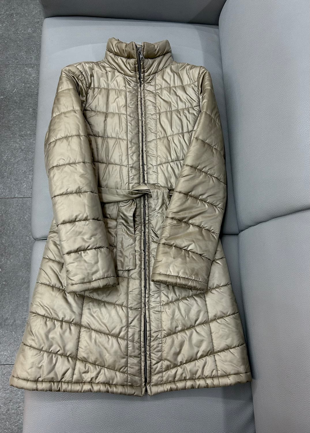 막스마라 벨티드 트렌치 롱패딩(40/55사이즈) 상품이미지2