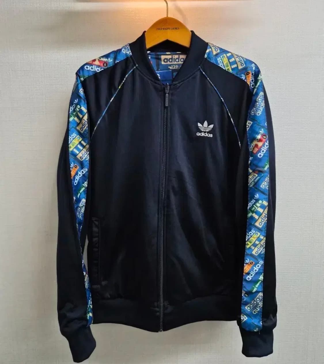 아디다스 한정판 슈박스 리버시블 트랙탑 져지 L-XL 상품이미지3