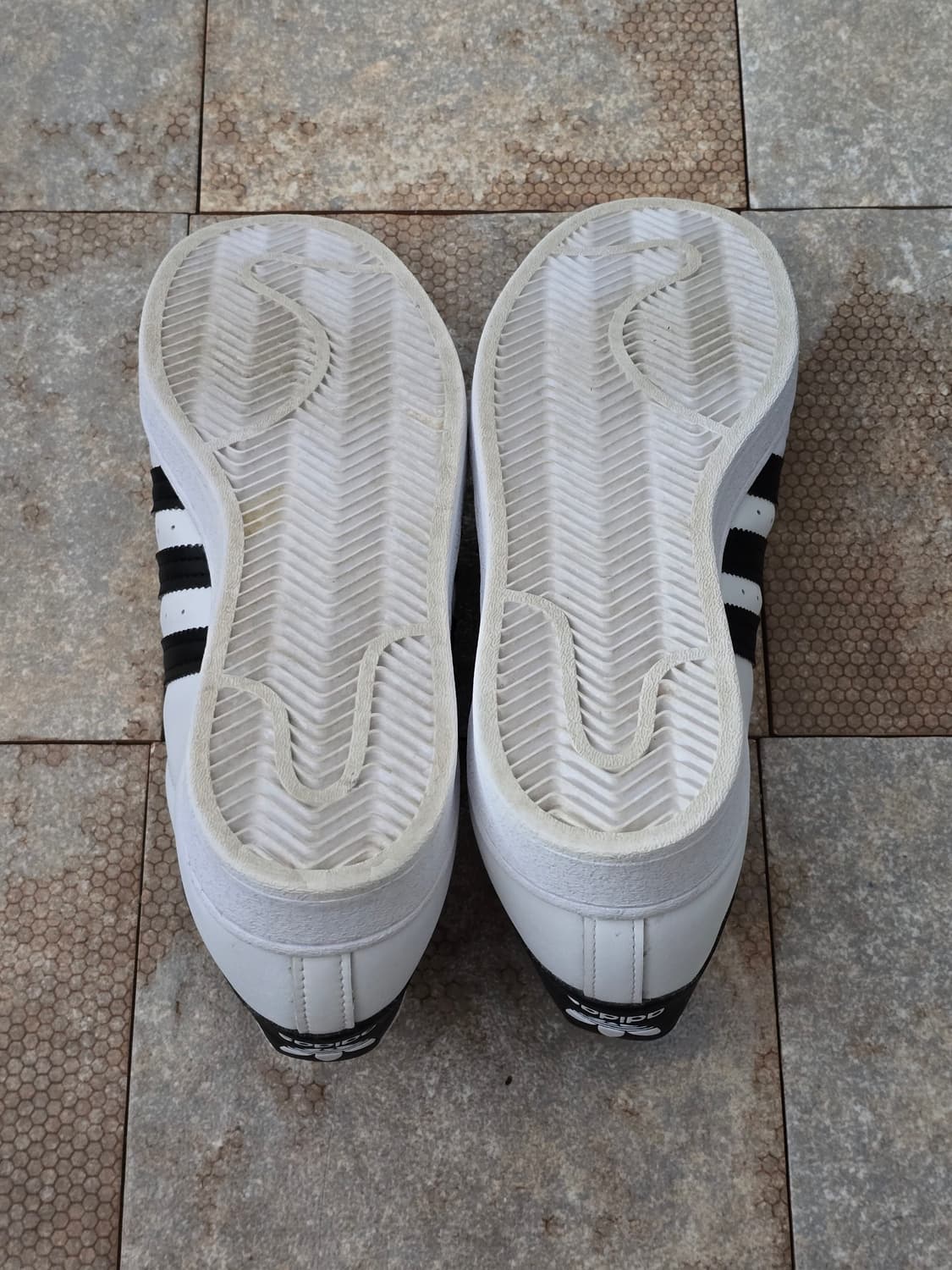 (265)아디다스 슈퍼스타 화이트 블랙  상품이미지8