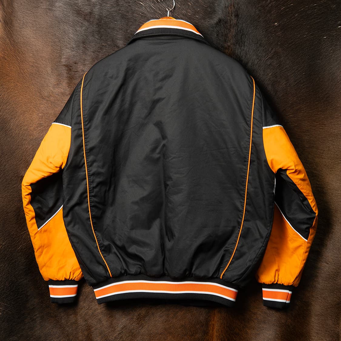 [105] 데상트 패디드 베이스볼 자켓 한화이글스 블랙+오렌지  상품이미지6