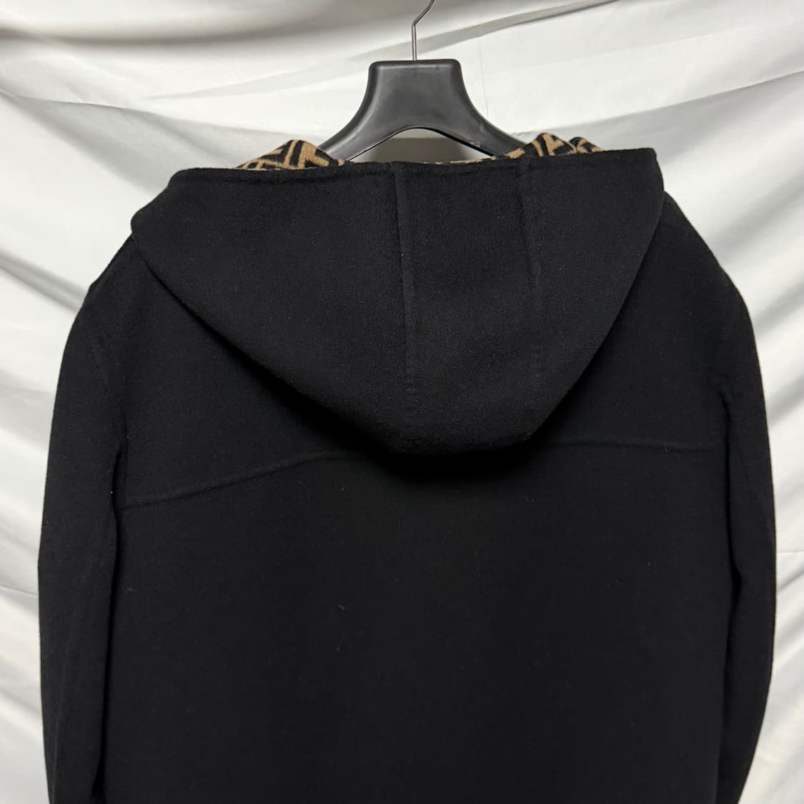 [S+급/52] 펜디 리버서블 캐시미어 후드 코트 블랙 상품이미지5