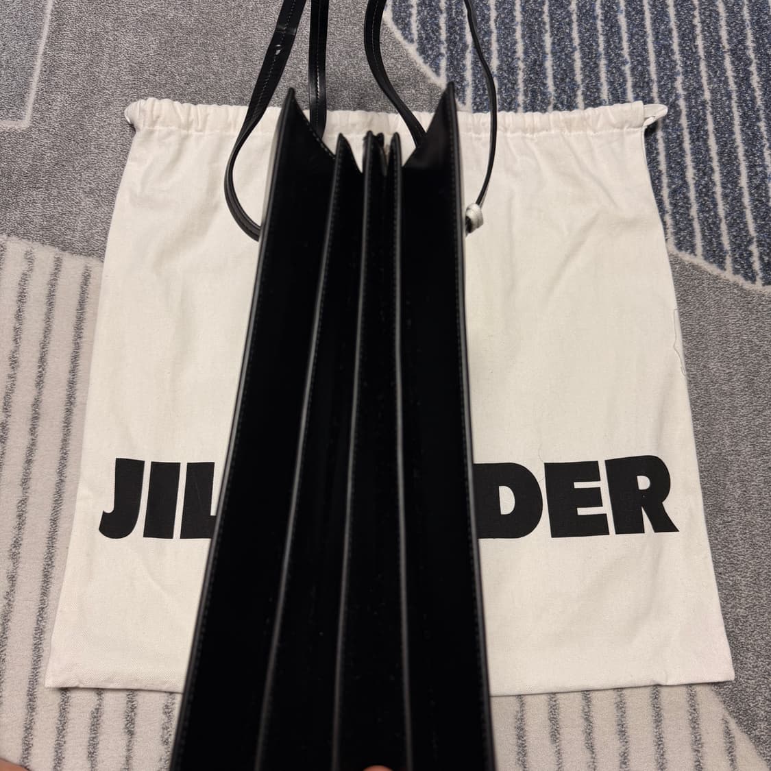 JIL SANDER 질샌더 파일 토트백(끈 조절 가능) 상품이미지4