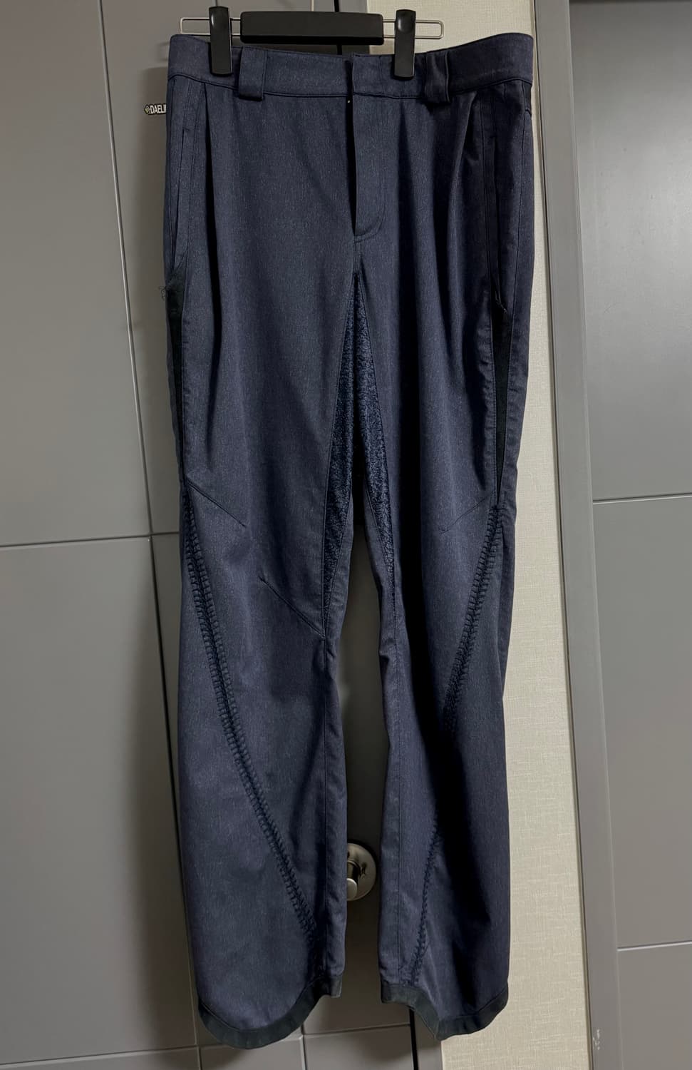 XLIM 시놉시스 트라우저 네이비 2사이즈 상품이미지1