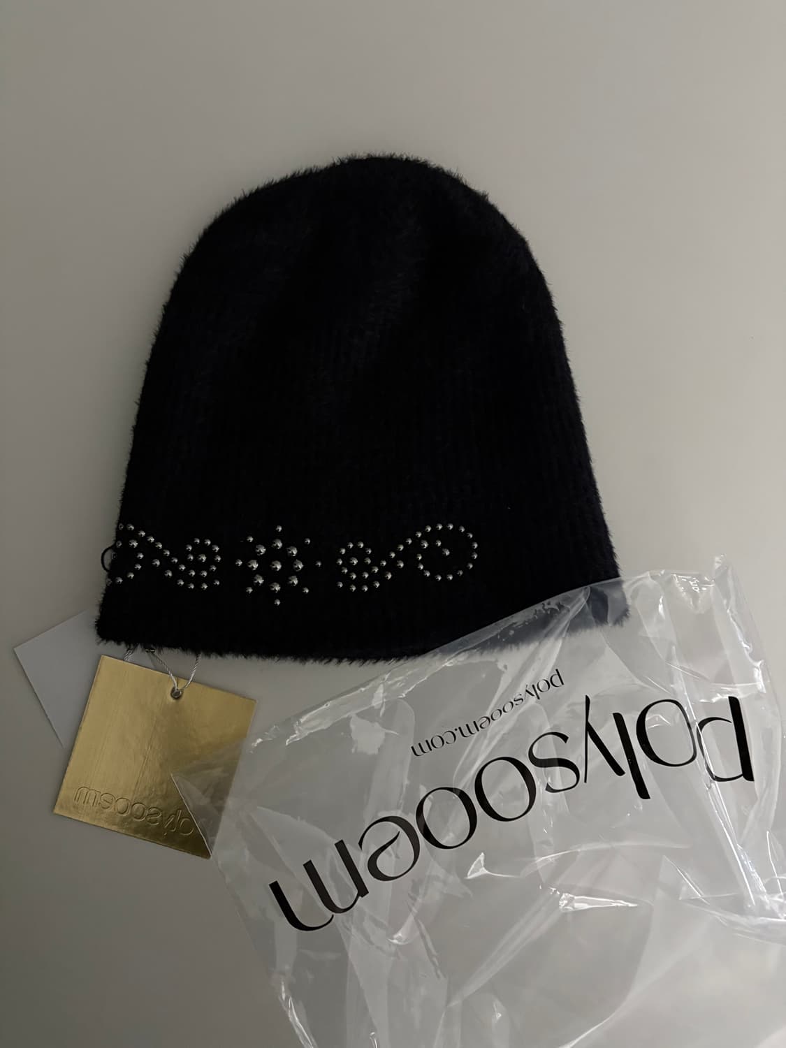 폴리수엠 비니 ORNAMENT FAUX ANGORA BEANIE 상품이미지2