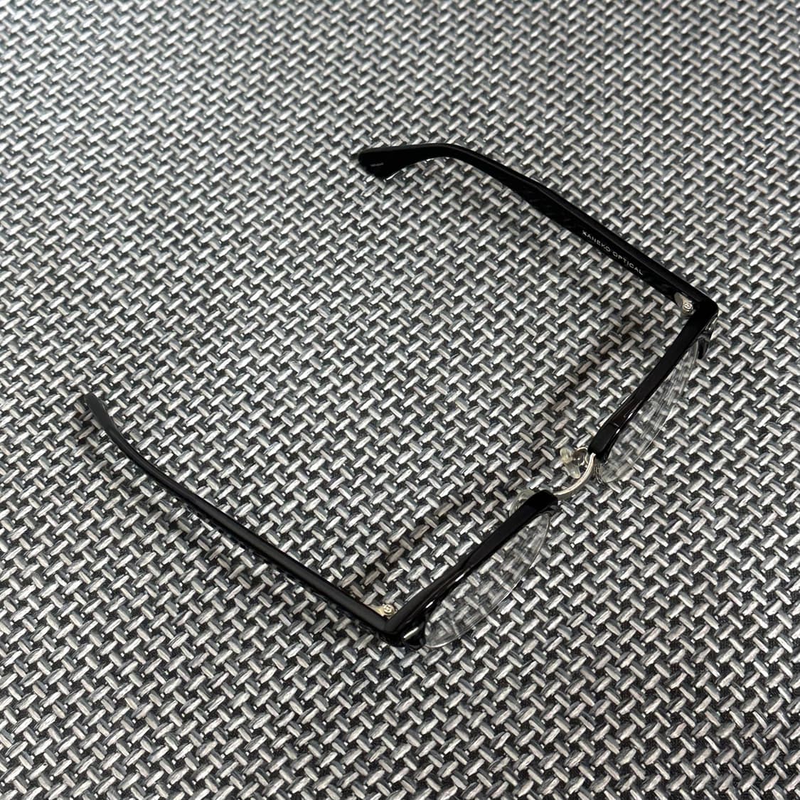 카네코옵티컬 X 뷰티앤유스 안경 상품이미지3