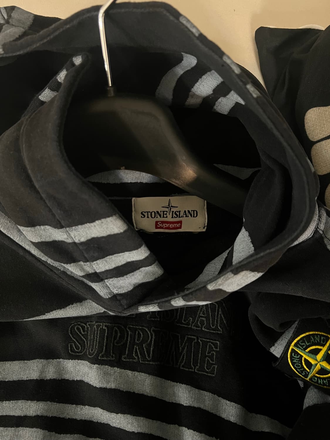 슈프림 x 스톤 아일랜드 워프 스트라이프 후드 스웨트셔츠 상품이미지5