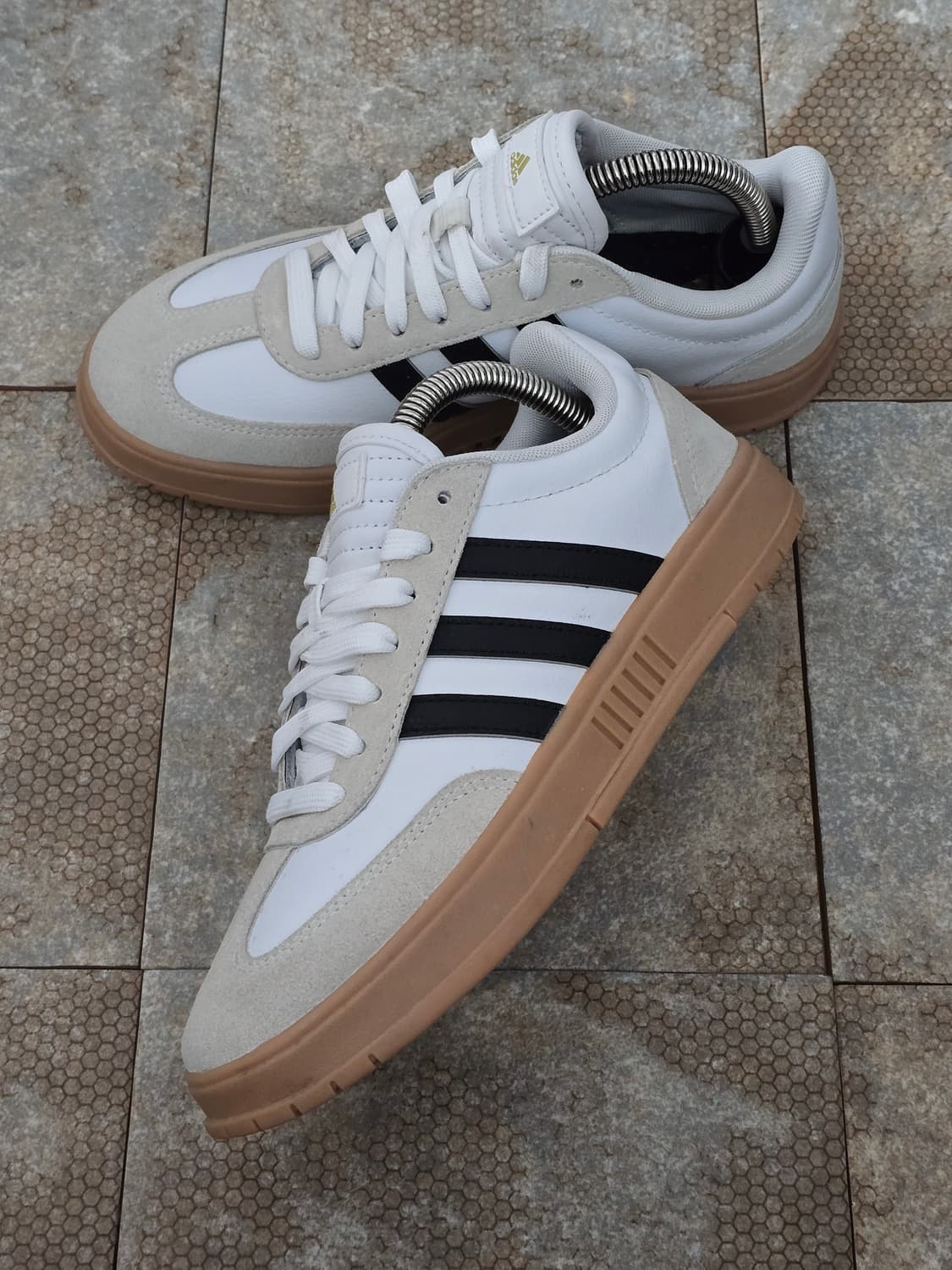 (220)아디다스 그리다스 로우  상품이미지3