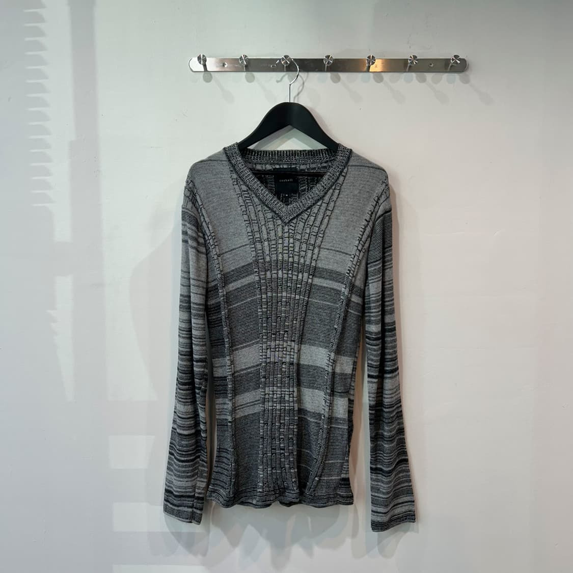 그레이 패턴 니트 상품이미지3