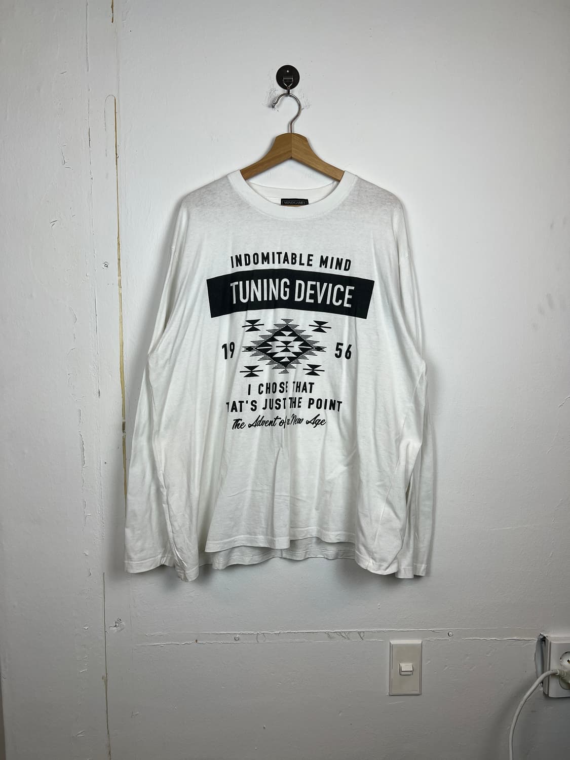 T213 JPN Mind Games 흰색 프린팅 긴팔 티셔츠 5L 상품이미지1