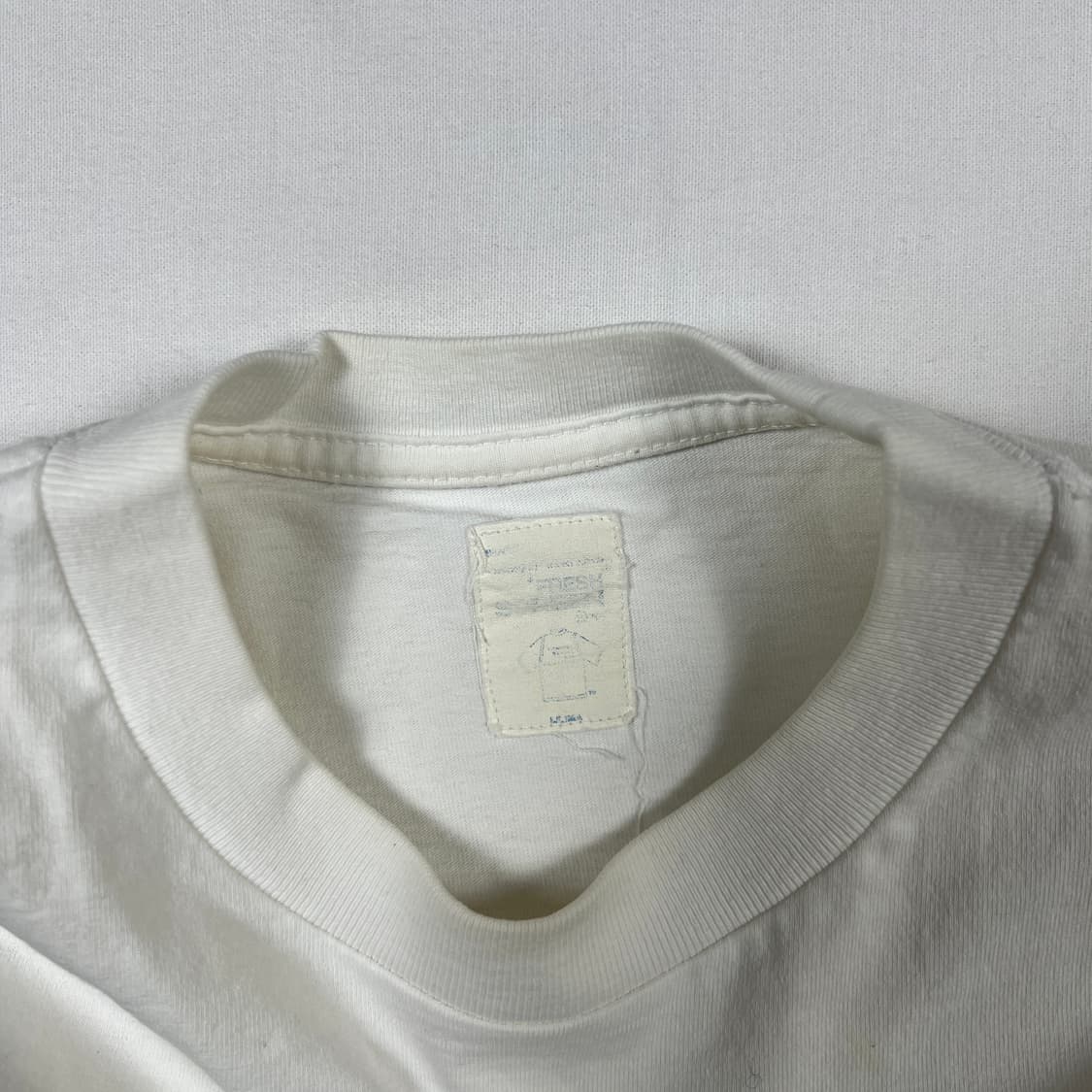 더블탭스 wtaps 그래픽 로고 반팔티 상품이미지6