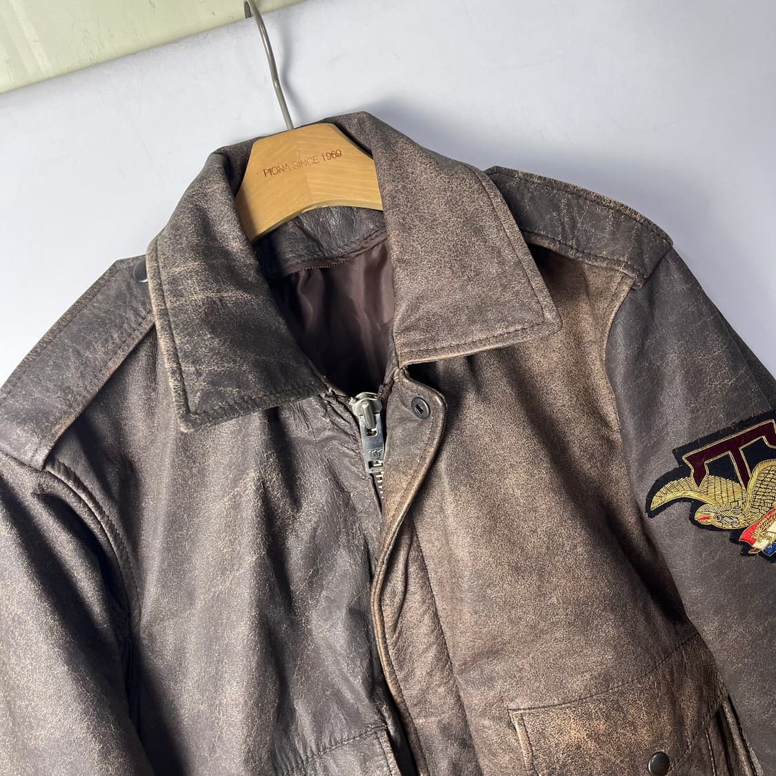[JPN] 빈티지 패치 레더 봄버자켓 상품이미지3