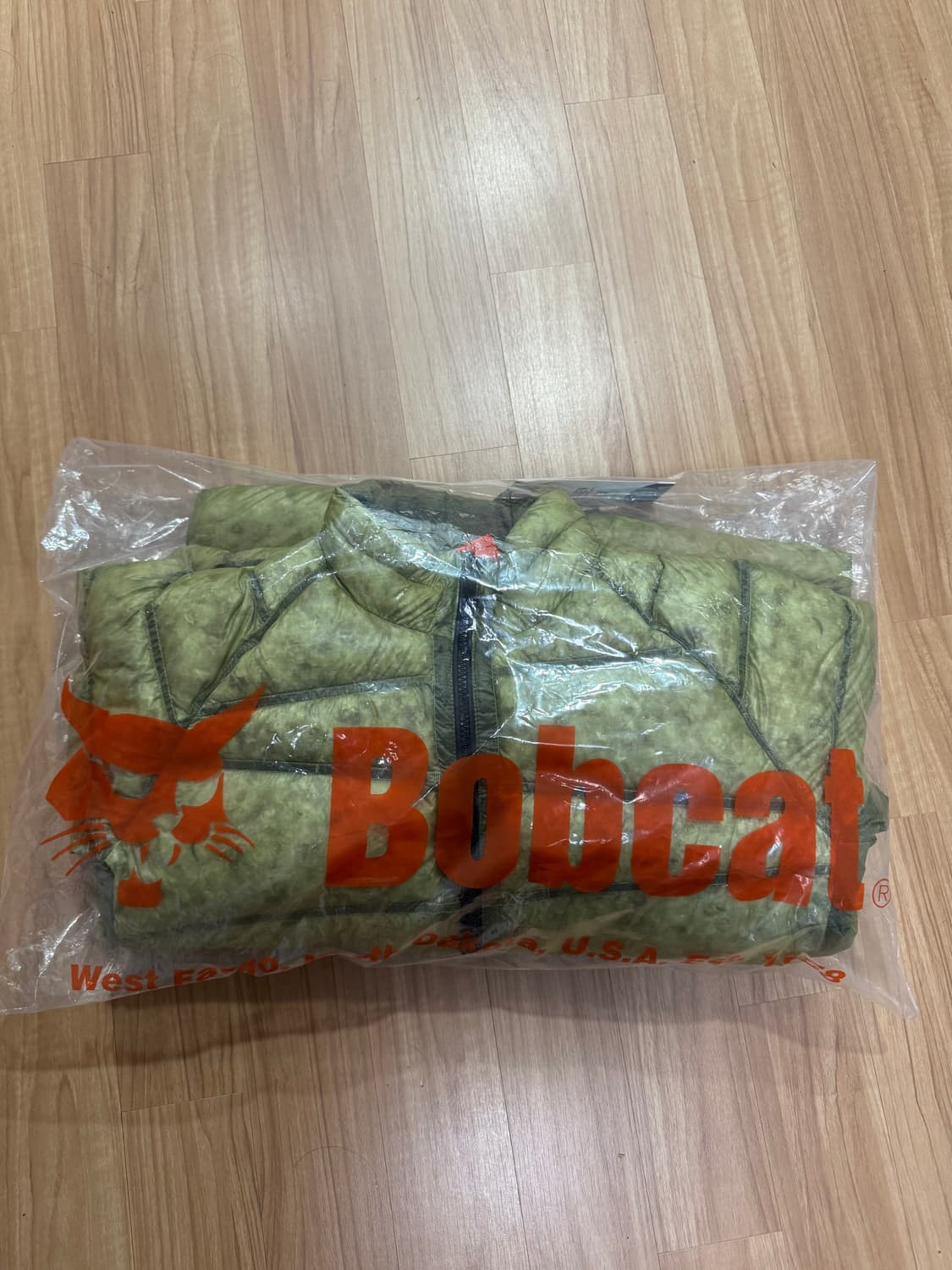 [XL] 밥캣 라이트웨이트 다운 경량 패딩 아보카도 상품이미지4