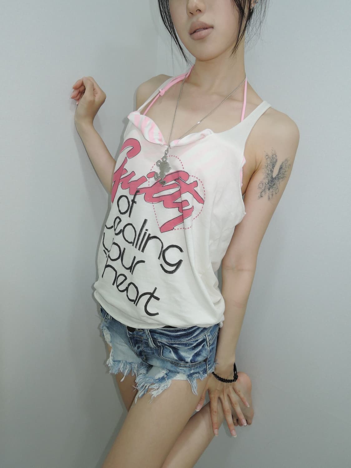 Typography Twisted Strap Tank Top 상품이미지3