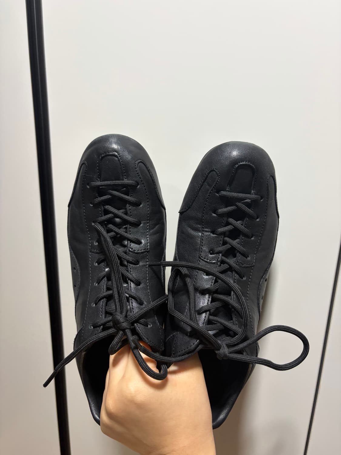 로맨틱무브 보울러 가죽 스니커즈 워싱 블랙 상품이미지4