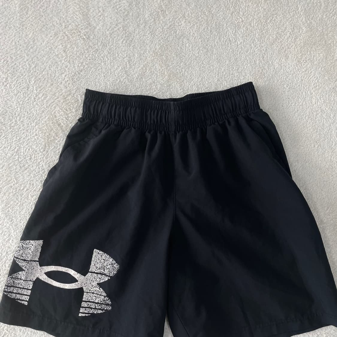 M 언더아머 반바지 상품이미지4