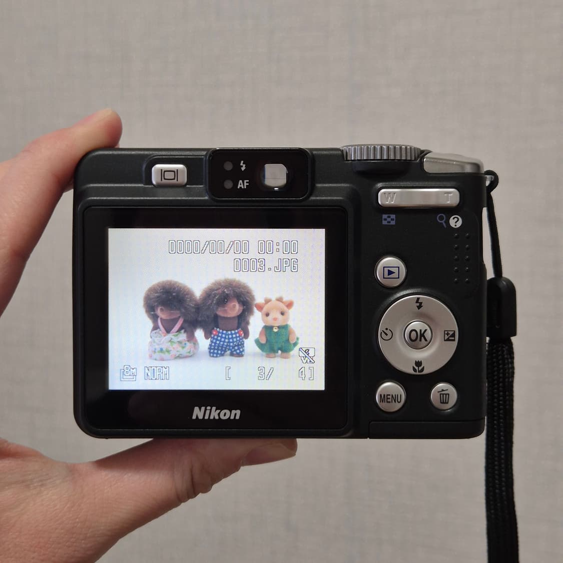 🖤니콘 쿨픽스 P50 블랙 ✨ 감성 색감이 예쁜 니콘 CCD 디카 상품이미지6