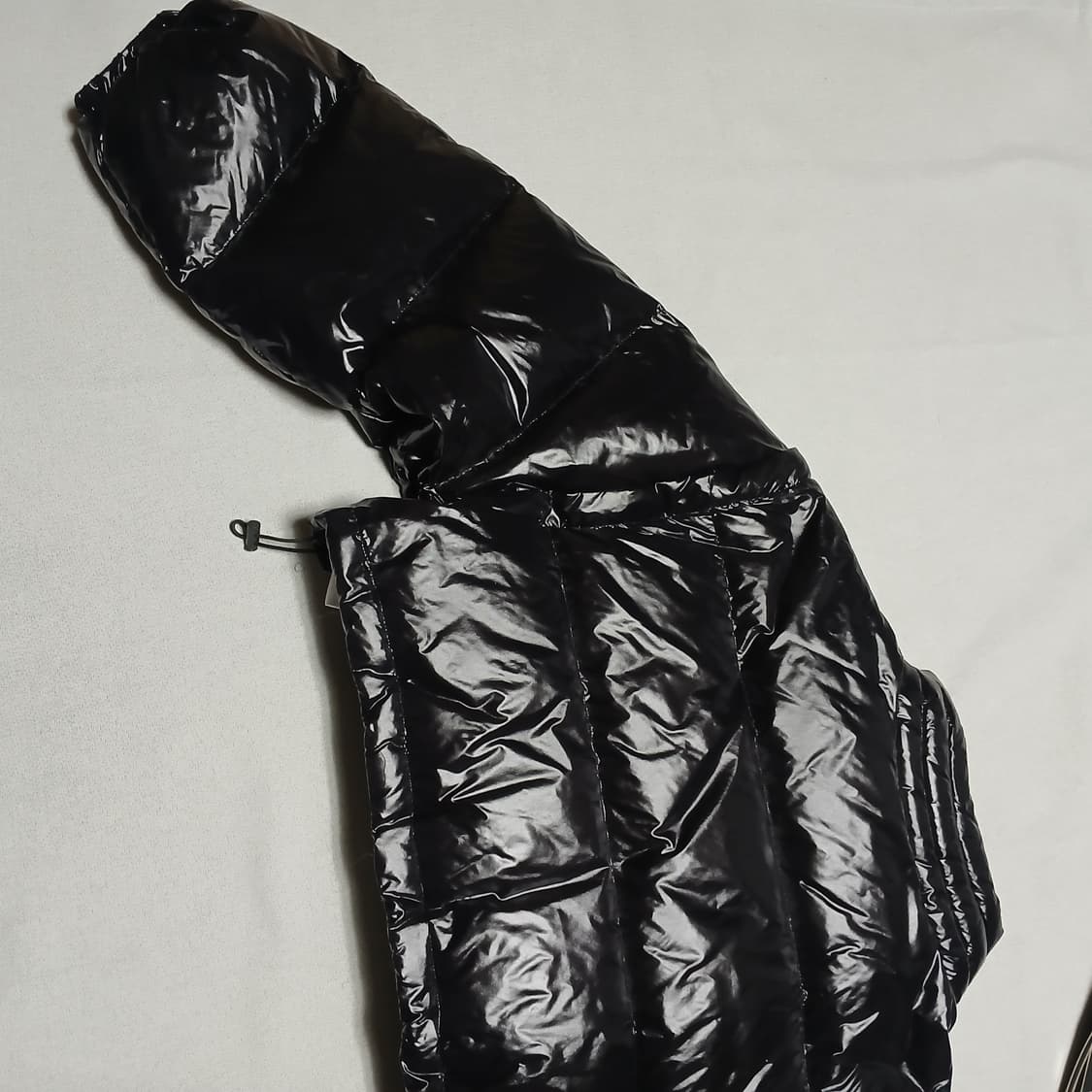 우먼 크롭 패딩 탈부착 조끼 투웨이 자켓 유광 글로시 상품이미지2