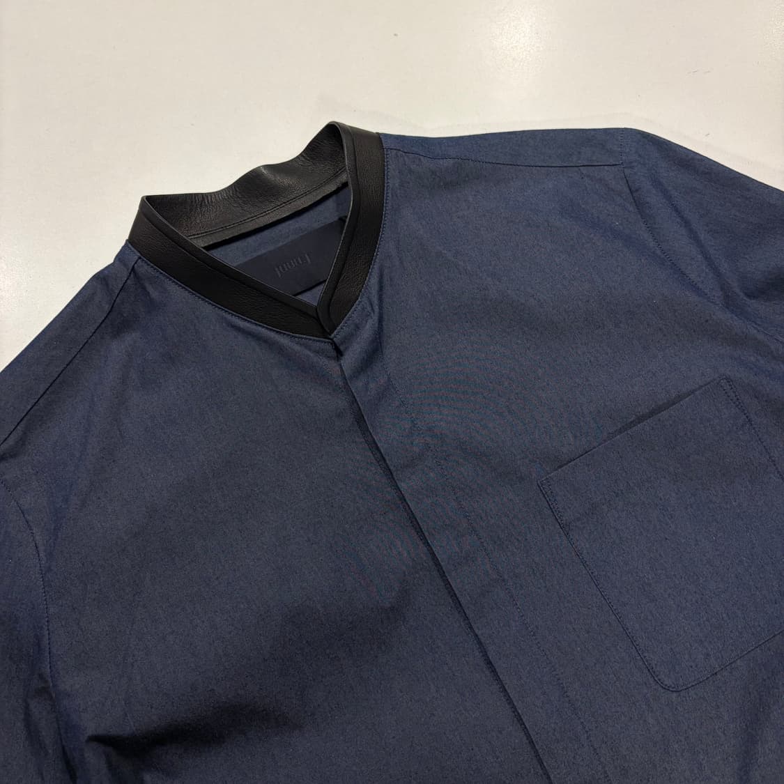 [44] 16ss 준지 데님 셔츠 차이나 양가죽 카라 D130 상품이미지3