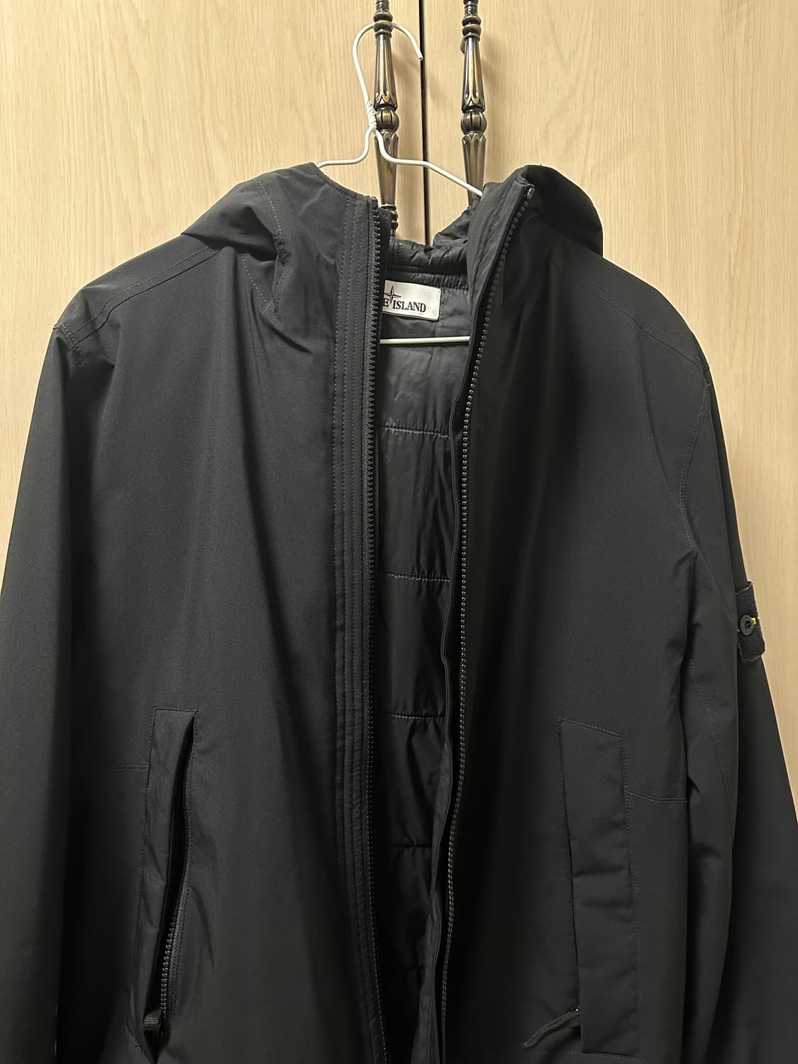 스톤아일랜드 소프트쉘 프리마로프트 20FW 상품이미지1