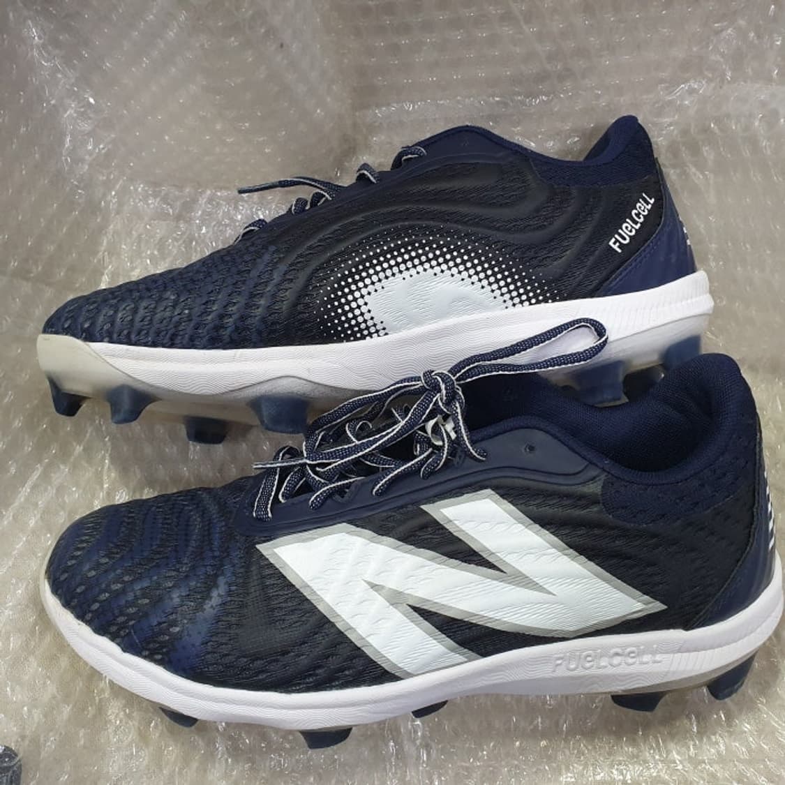 뉴발란스 FUGLCGLL 4040 축구화(285) 상품이미지3