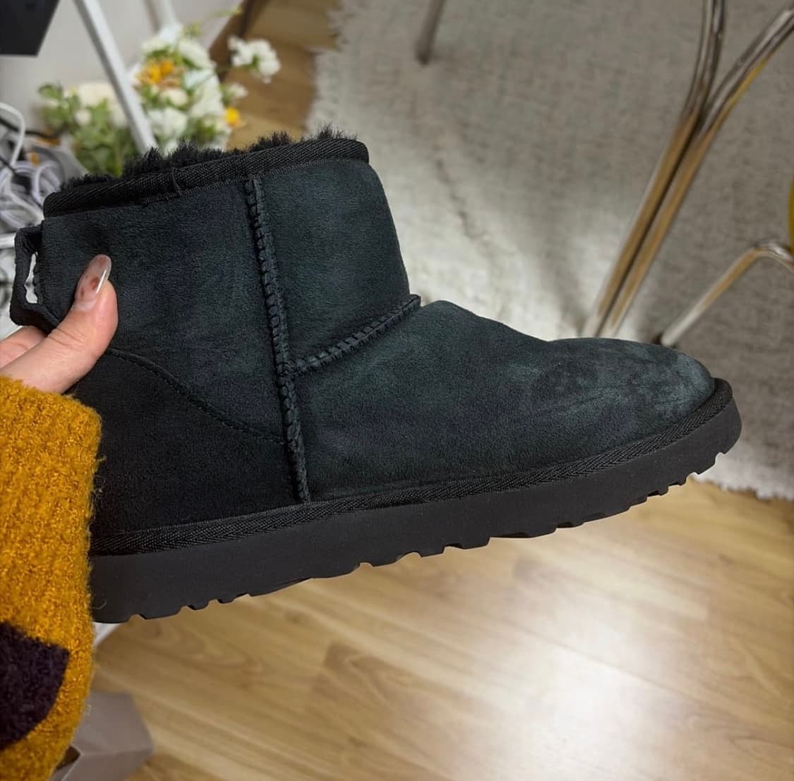 어그 블랙 클래식 미니 II 240 37 사이즈 상품이미지7