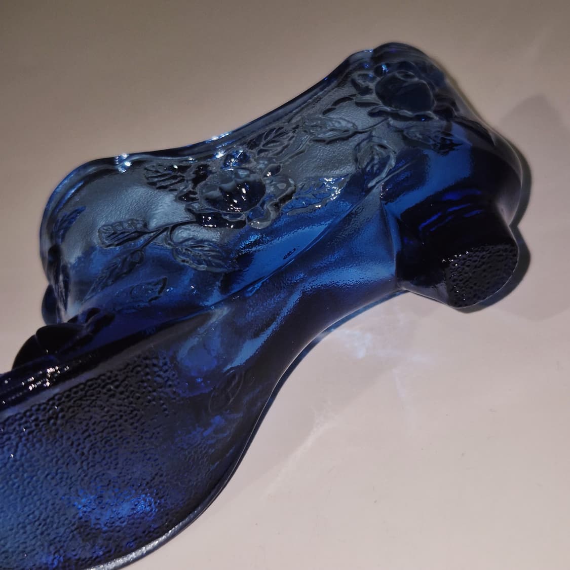70s 미국 펜톤 코발트 블루 장미 구두 오브제 1p 상품이미지10