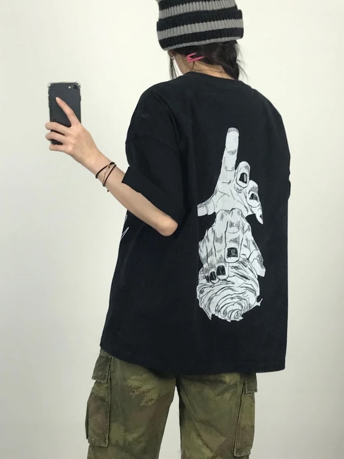 Black Astronaut Graphic Tee 상품이미지2