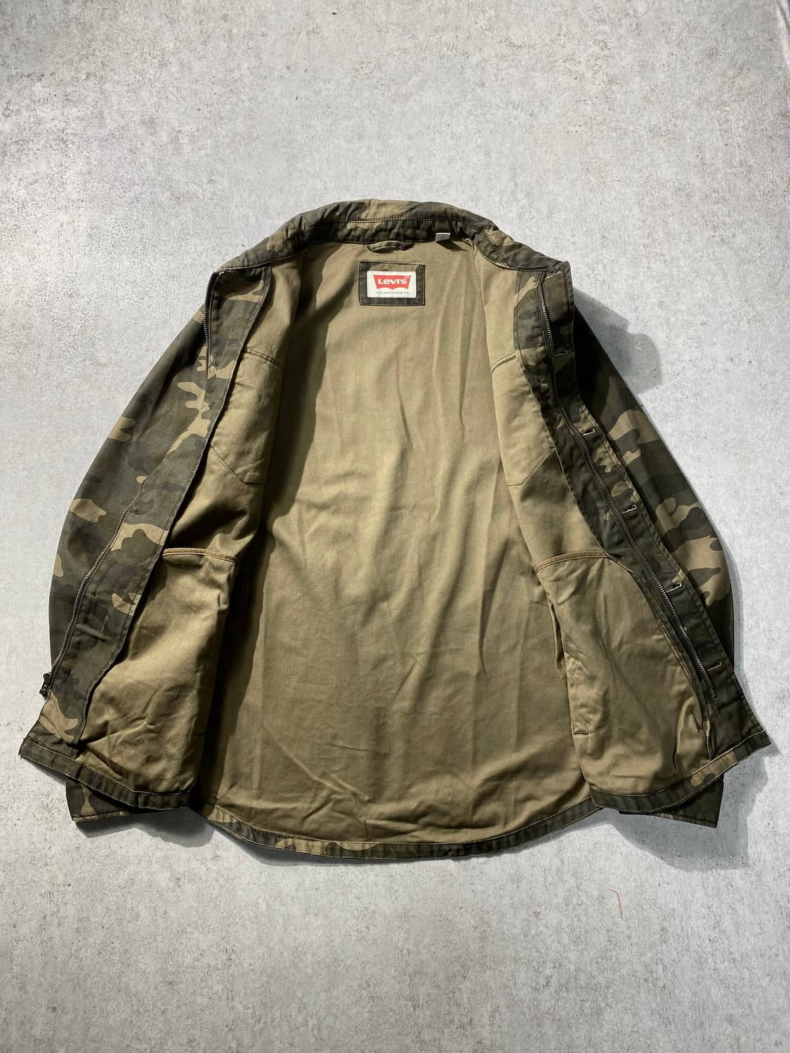 [XL] Levi's 리바이스 카모플라쥬 밀리터리 집업 자켓 상품이미지5