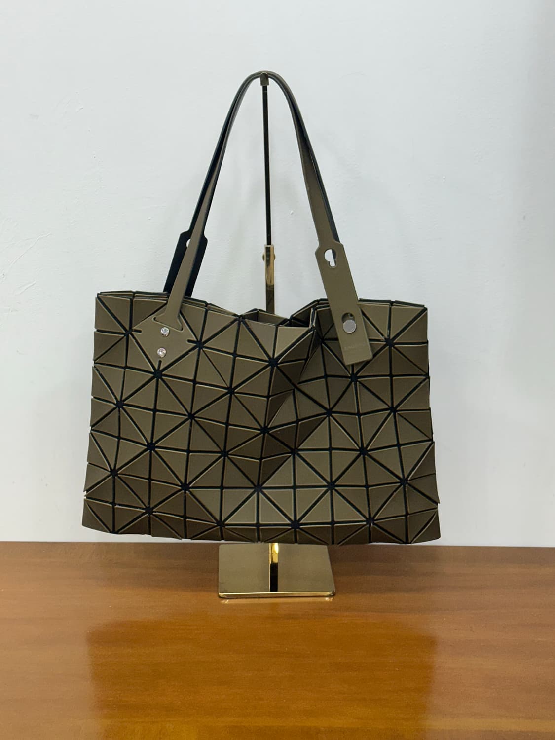 바오바오 이세이미야케 숄더백 상품이미지2