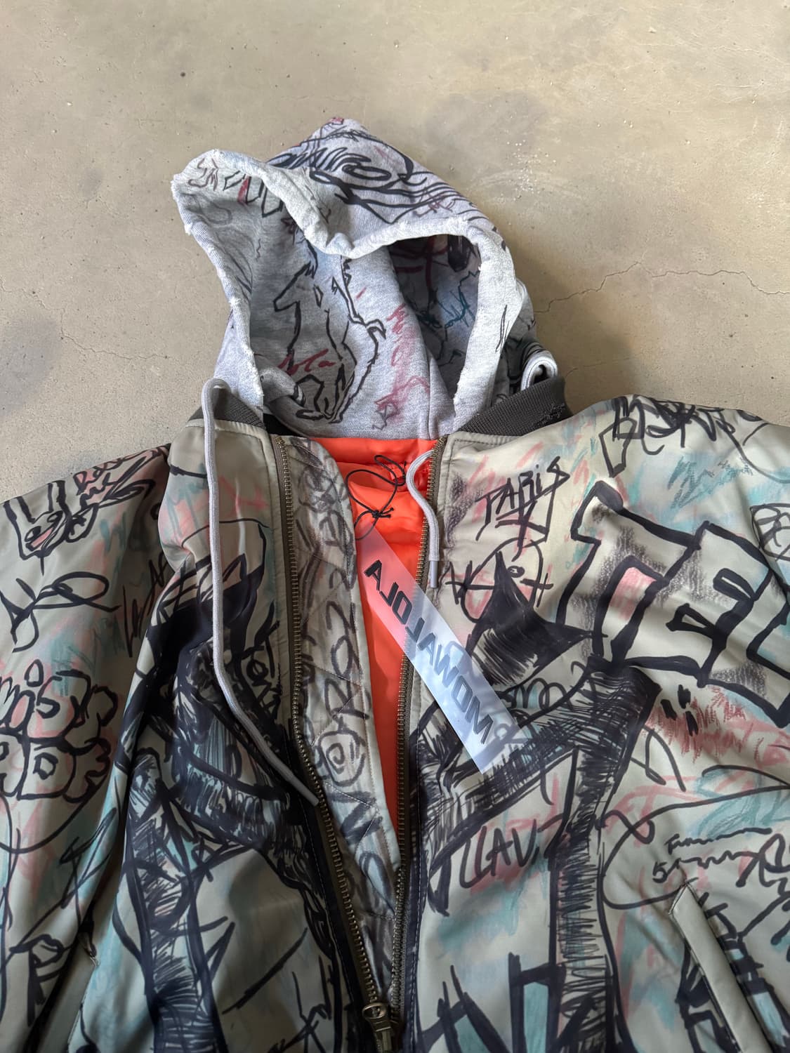 모와롤라 그래피티 봄버 XL 새상품 상품이미지3