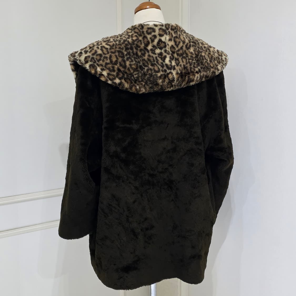 일본빈티지)레오파드 호피 오네갸루st 로맨틱 고딕 페이크퍼 카라 코트 상품이미지2